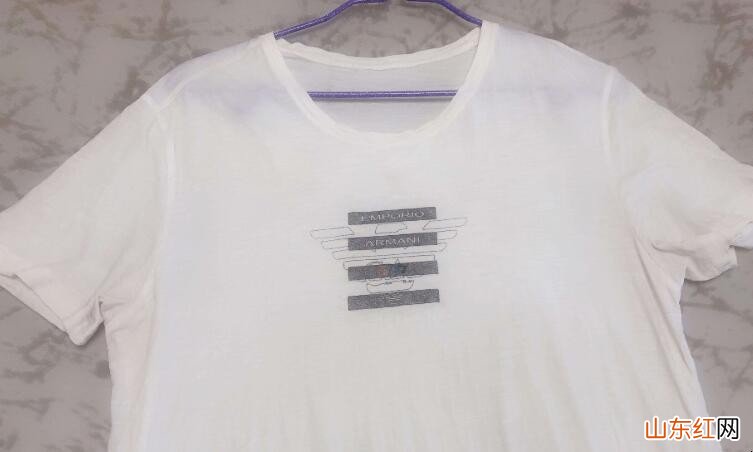 白衣服发黄如何清洗