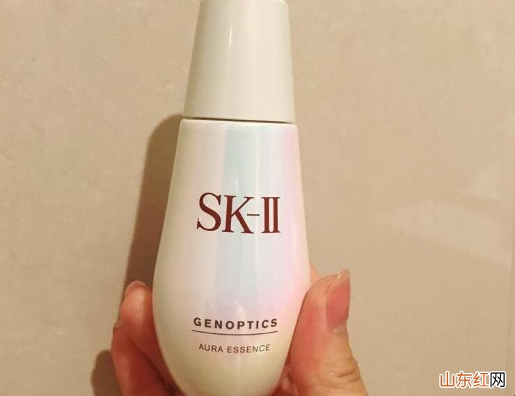 小灯泡精华液的正确使用方法是什么