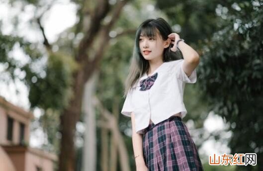 拍照姿势的摆法有哪些