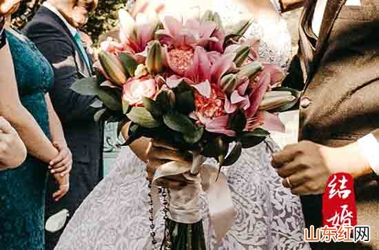 结婚祝福语 2023年创意结婚祝福语