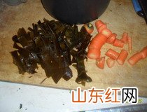 海带排骨汤 家常萝卜海带排骨汤做法